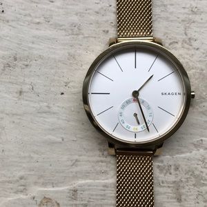 Skagen “Hagen” Yellow gold watch.